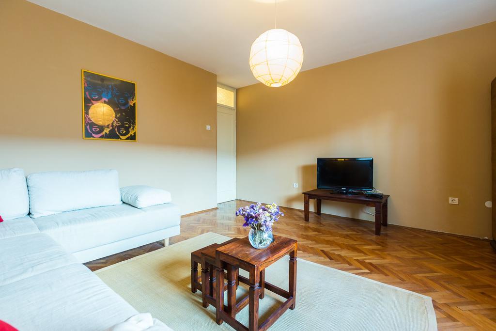 Lavender Apt. W. Balcony In Old Town Apartment Zadar Room photo